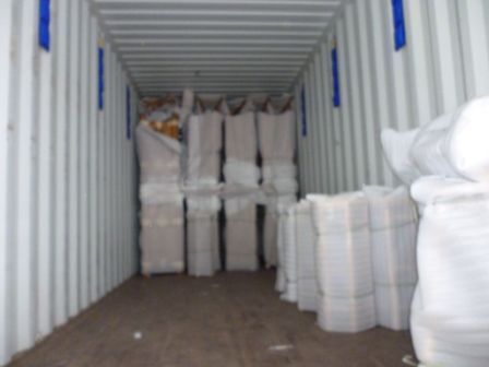 Xe container vận chuyển - Tre Làng - Công Ty TNHH Tre Làng